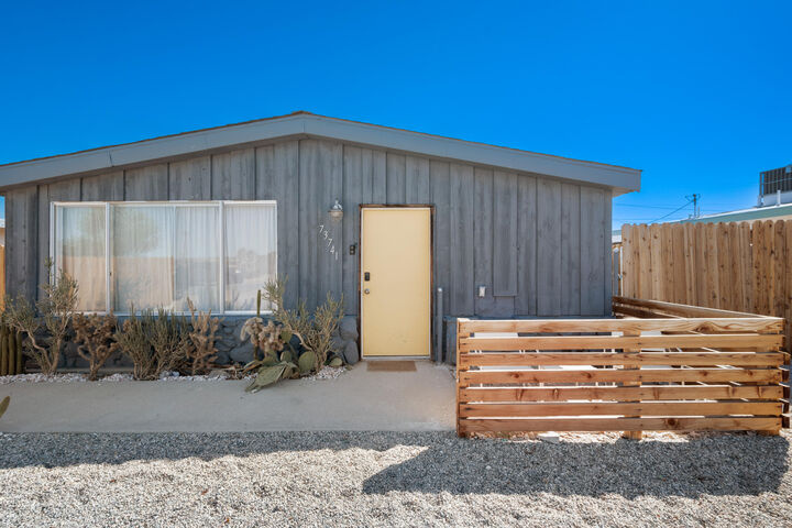 73741 Serrano Drive  29 Palms CA 92277 photo