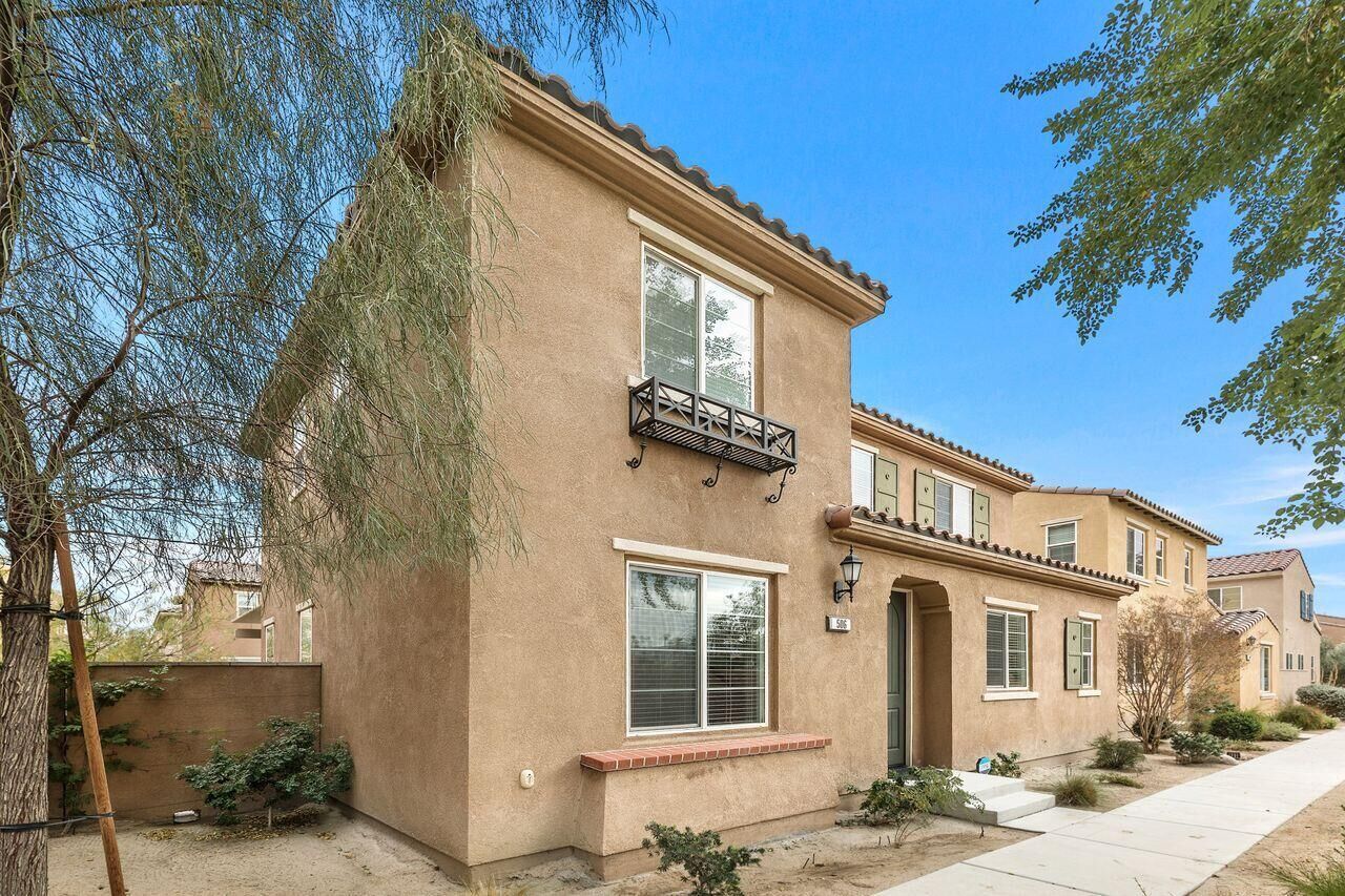 Property Photo:  506 Calle Vibrante  CA 92211 