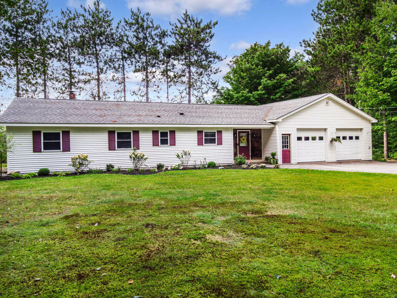 Property Photo: 70 Innes Ridge Road ME 04284