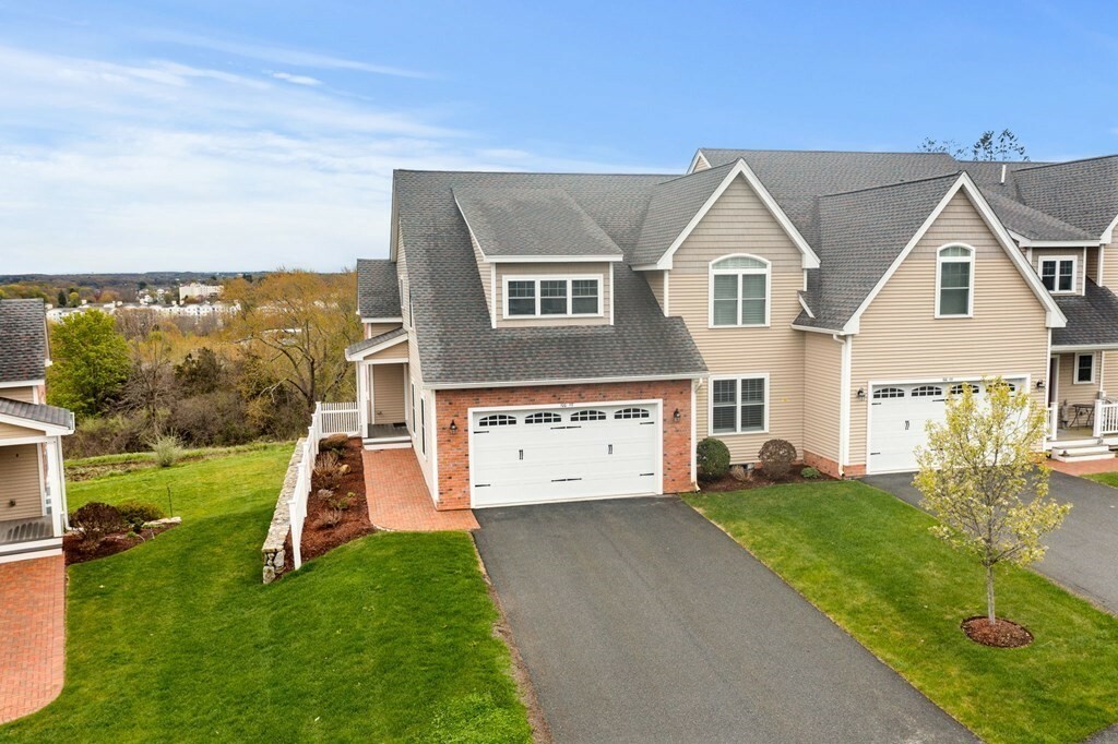 Property Photo: 100-117 Kirkbride Drive 156 MA 01923