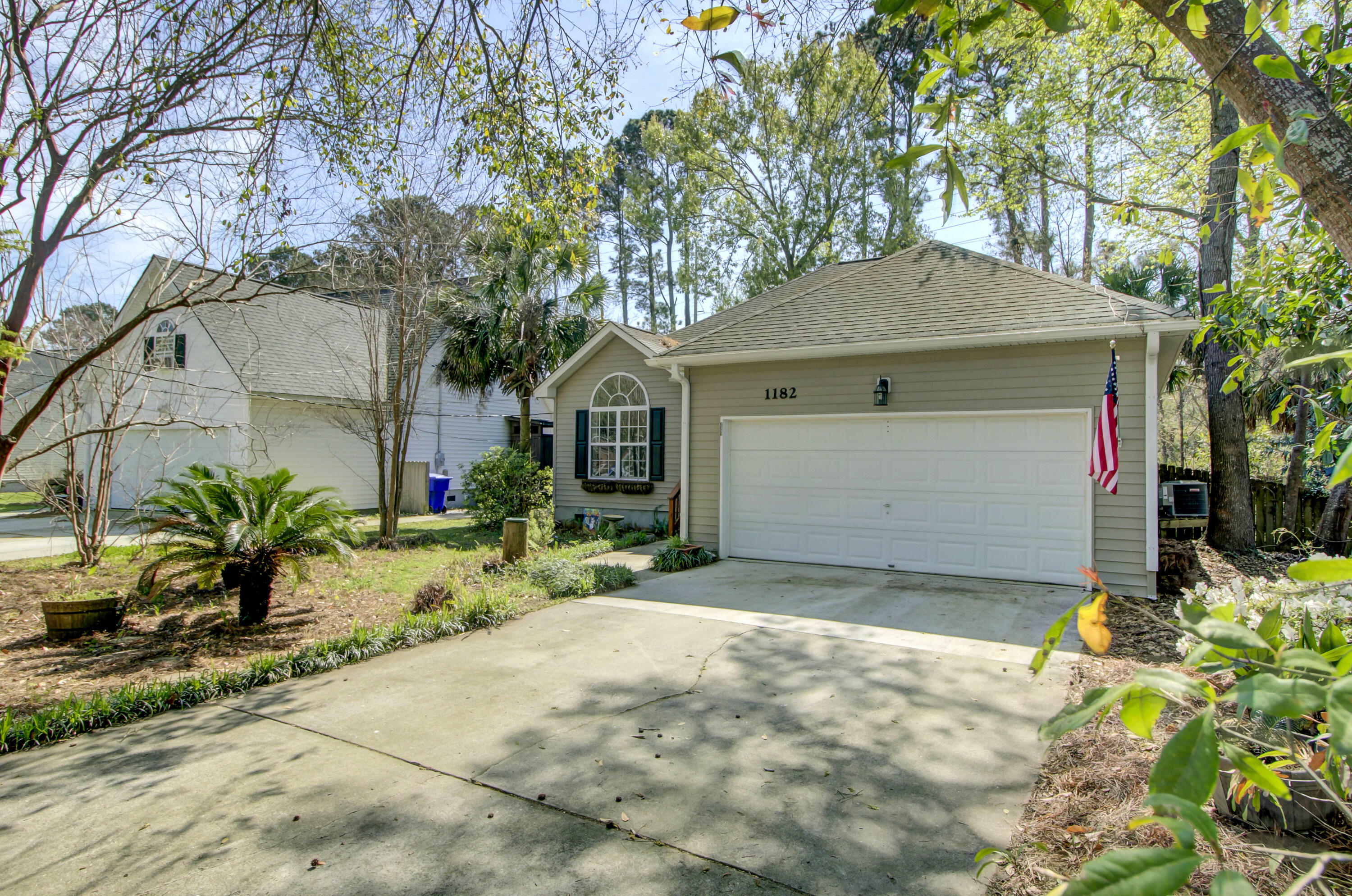 Property Photo:  1182 Pittsford Circle  SC 29412 