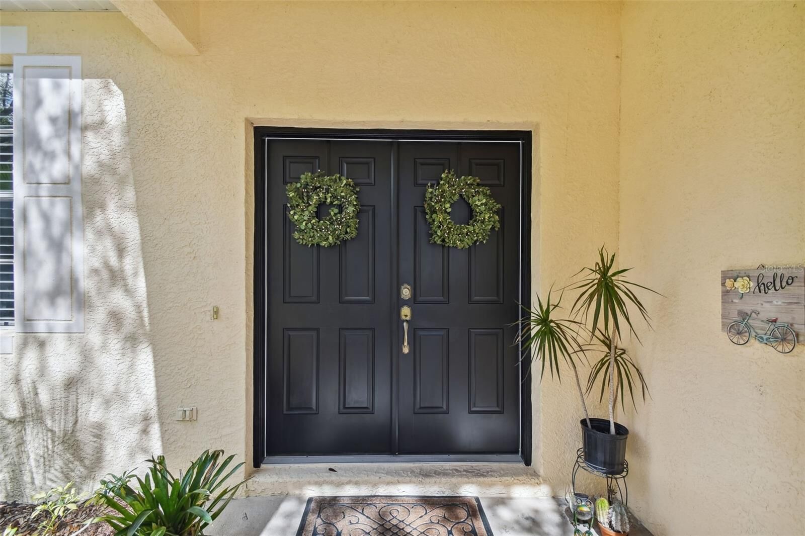 Property Photo:  5521 Lake Leta Boulevard  FL 33624 