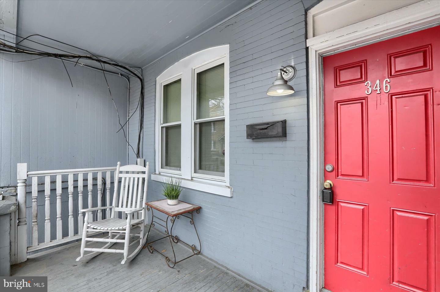 Property Photo:  346 S Queen Street  PA 17603 