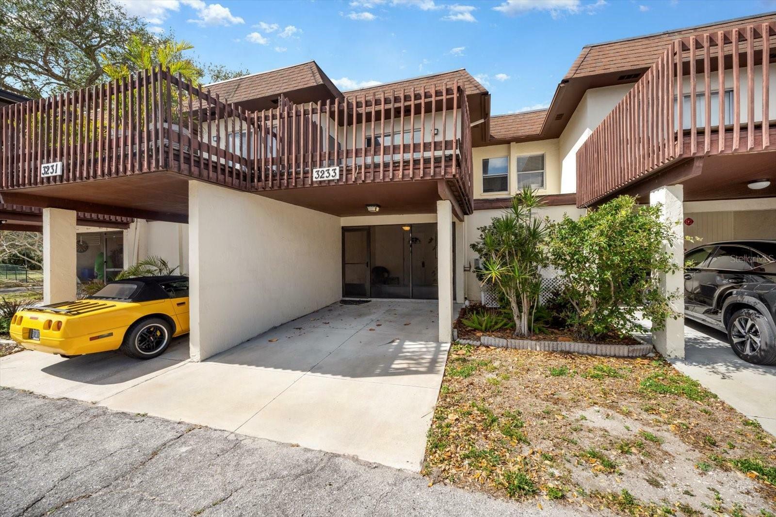 Property Photo:  3233 Ramblewood Drive N 21  FL 34237 