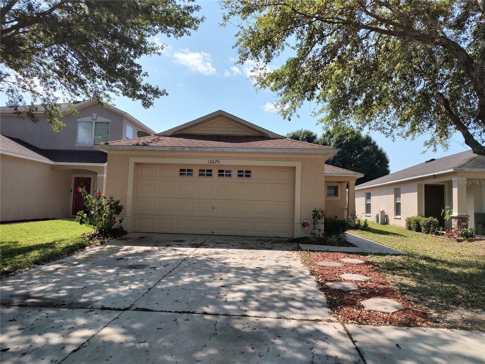 Property Photo:  12675 Belcroft Drive  FL 33579 