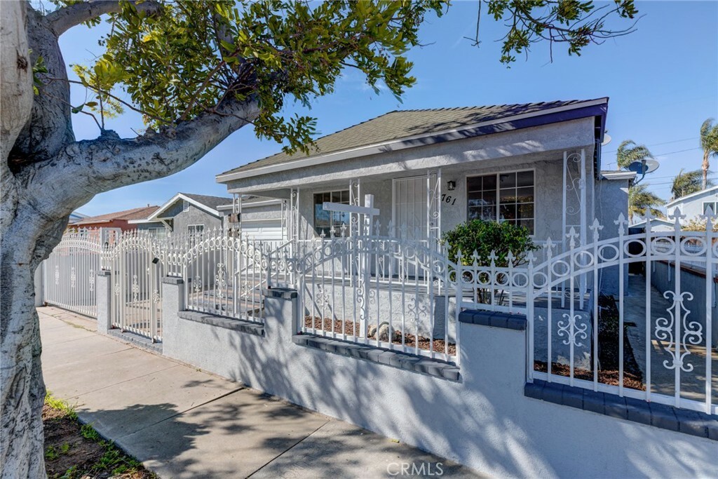 Property Photo:  761 E Bonds Street  CA 90745 