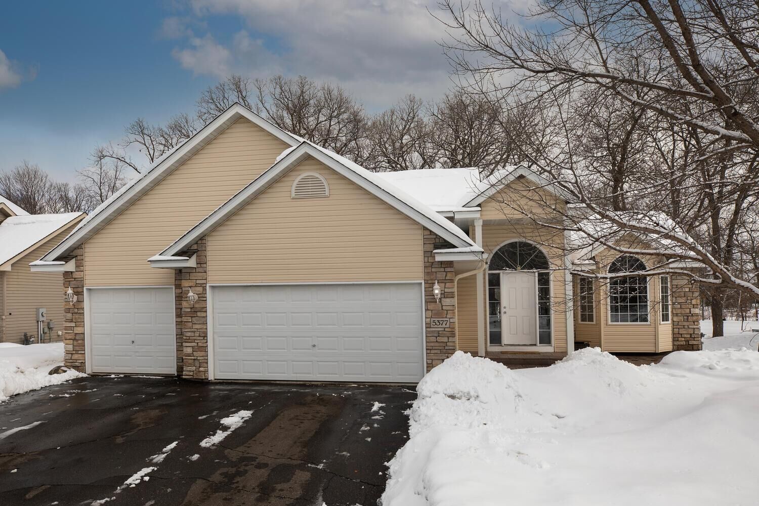 Property Photo: 5377 Highland Trail MN 55309