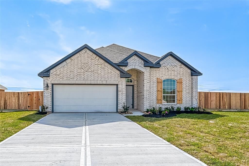 Property Photo:  11107 Youngquist Drive  TX 77535 
