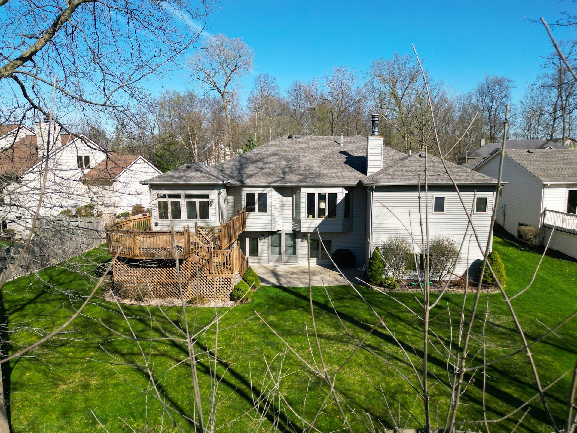 Property Photo: 11017 Still Hollow Run IN 46818