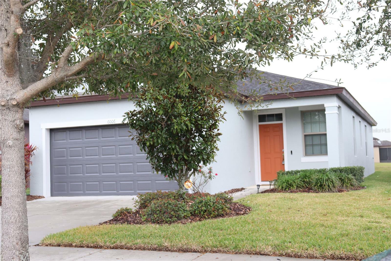 Property Photo:  6006 Sweet Birch Drive  FL 33578 