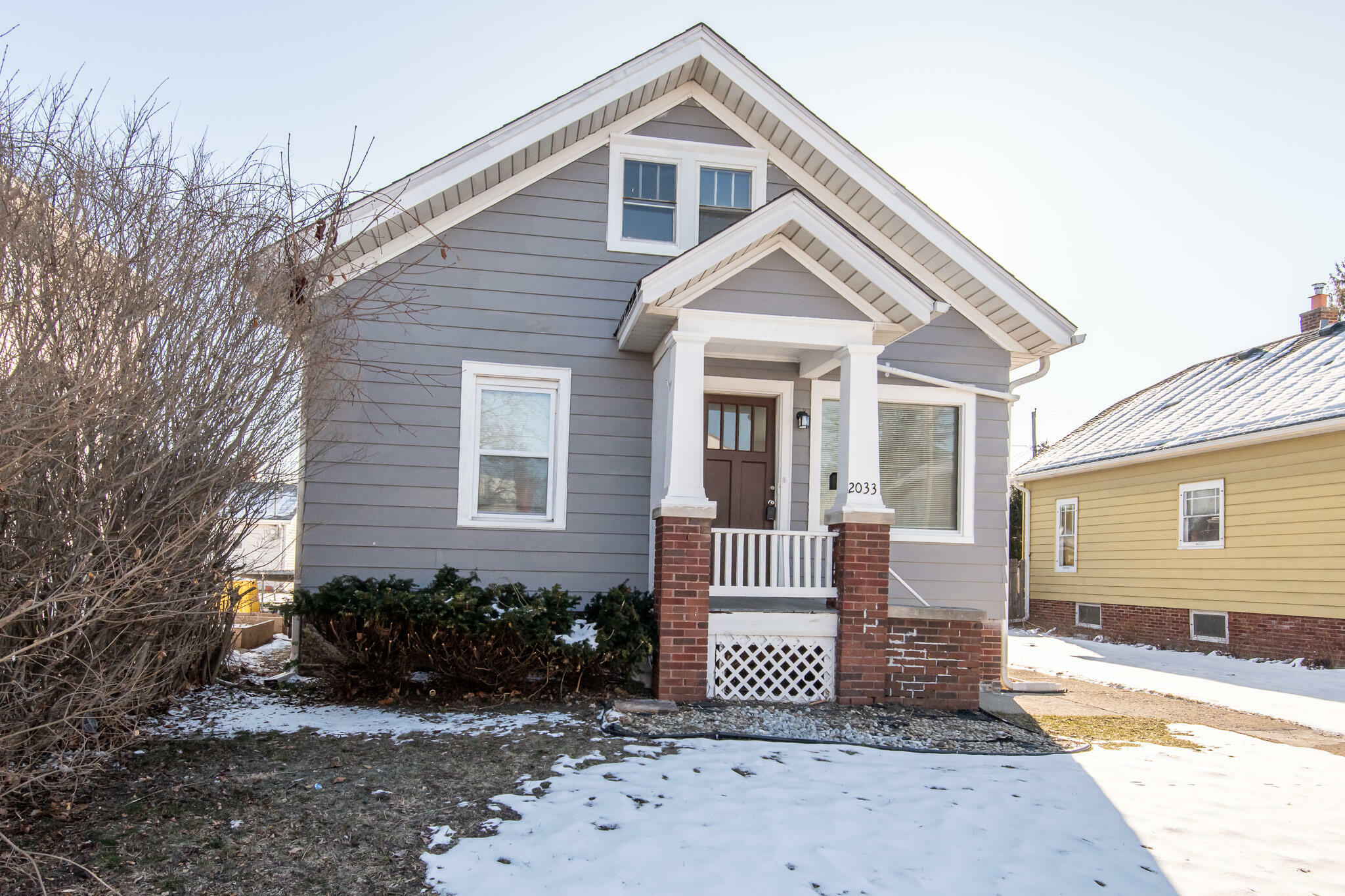 Property Photo:  2033 Green St  WI 53402 