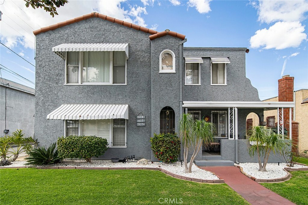 Property Photo: 2627 Magnolia Avenue CA 90806