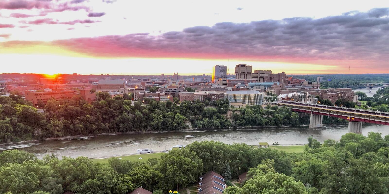 Property Photo:  1920 S 1st Street 1806  MN 55454 