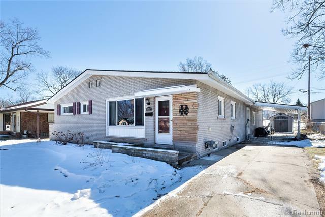 36713 Angeline Circle  Livonia MI 48150 photo