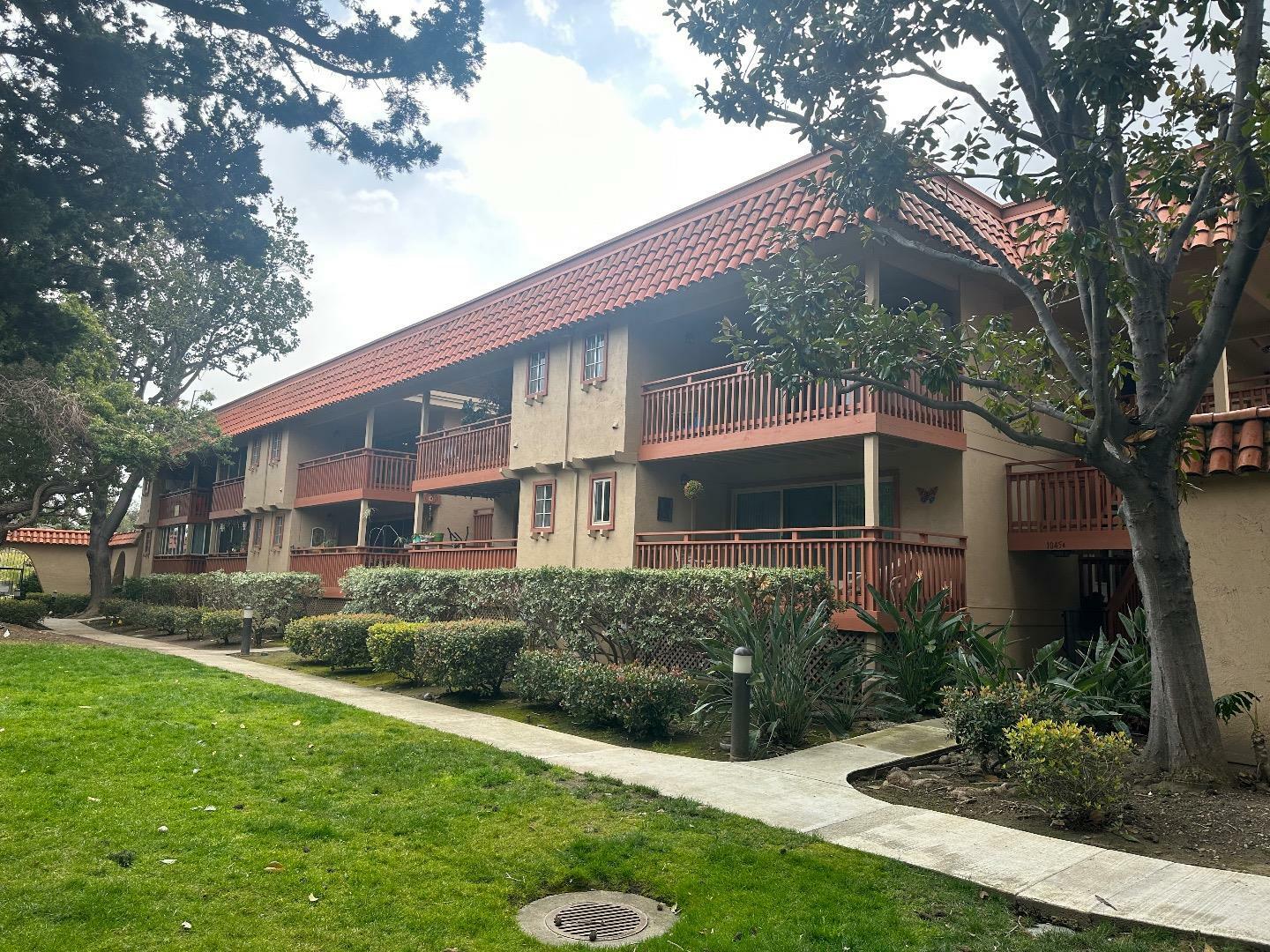 Property Photo: 1041 Alta Mira Drive B CA 95051