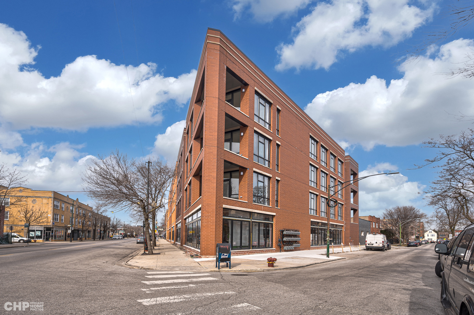 Property Photo: 3114 N Ridgeway Avenue 208 IL 60618