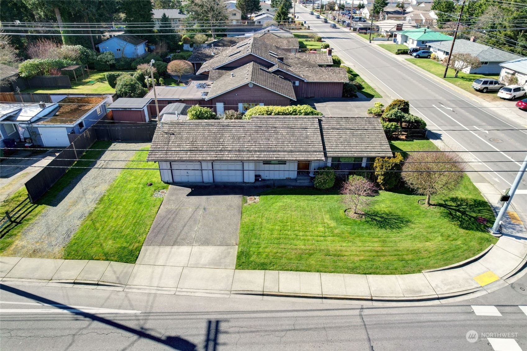 Property Photo:  1916 Grove Street  WA 98270 