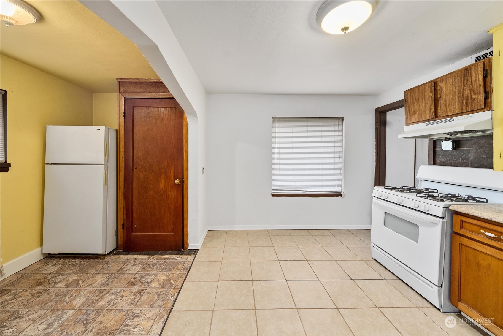 Property Photo: 2509 S Sheridan Avenue WA 98405