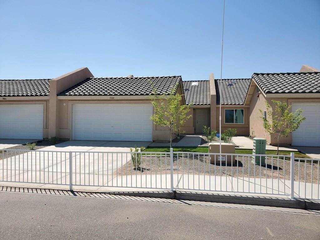 Property Photo:  7379 E 38 Ln  AZ 85365 