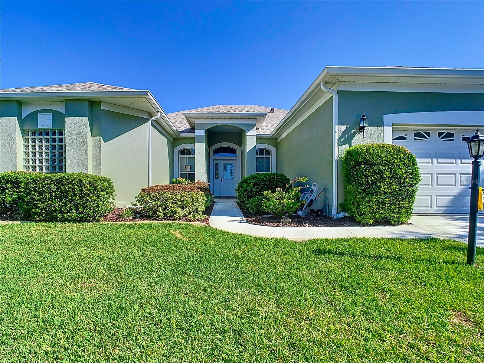 Property Photo: 3635 Westover Circle FL 34748