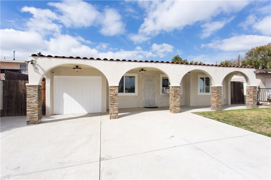 Property Photo:  1214 S Sultana Avenue  CA 91761 