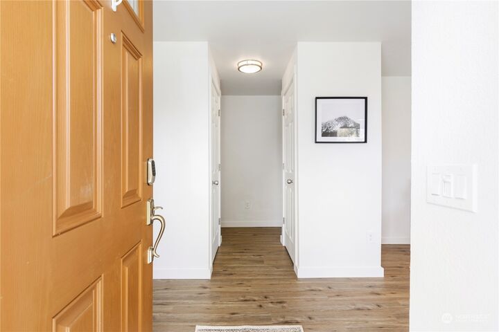 Property Photo:  14215 81st Avenue NE  WA 98034 