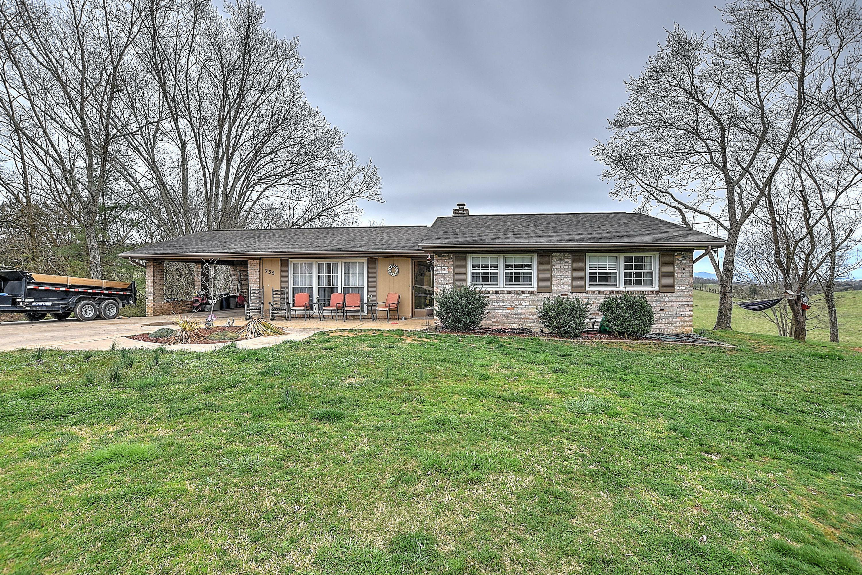 Property Photo:  235 Sioux Trail  TN 37743 