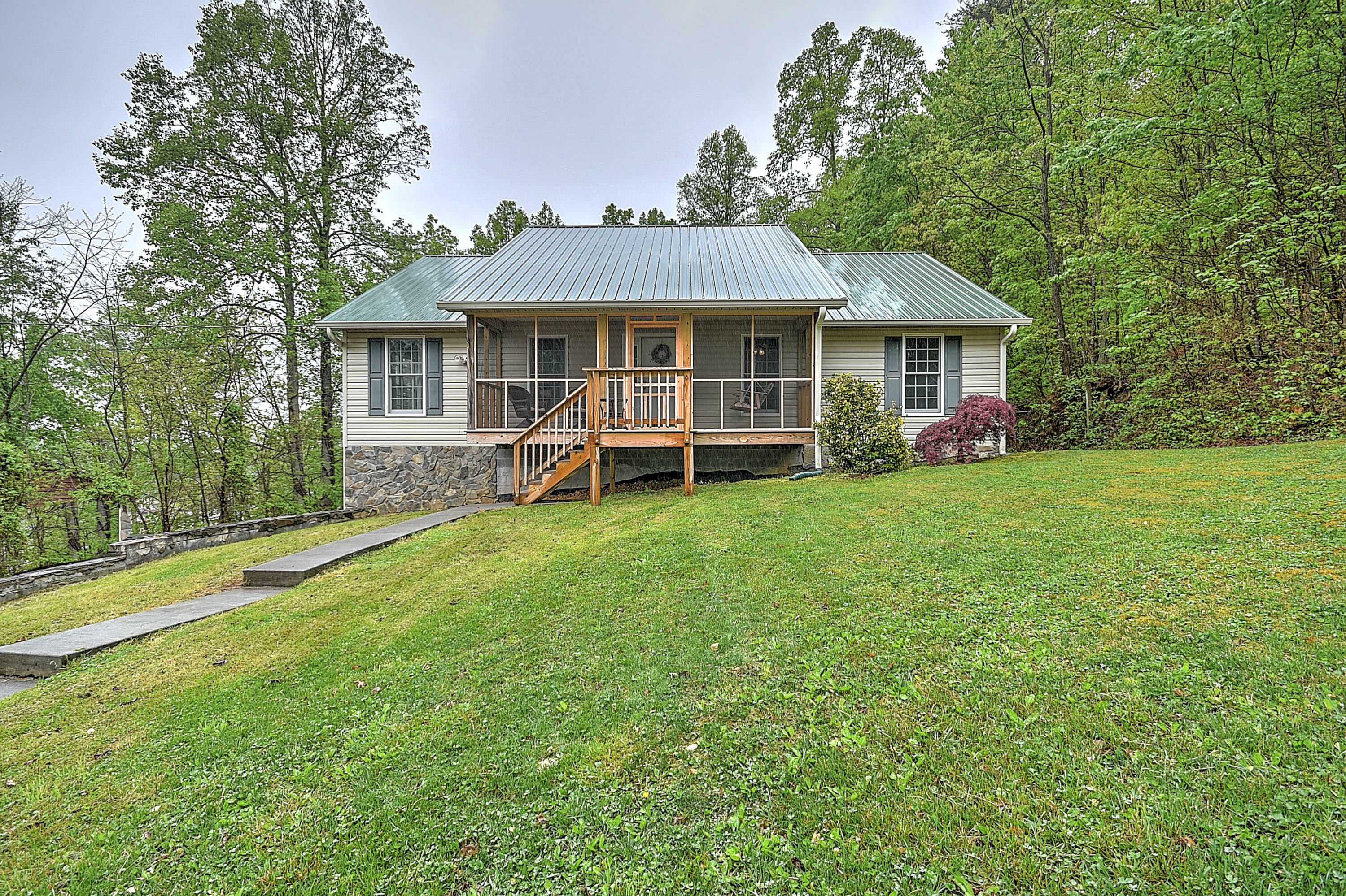 Property Photo:  139 Cedar Street  TN 37601 