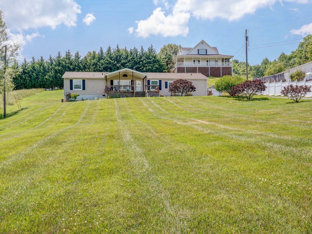 Property Photo:  121 Isley Road  TN 37617 