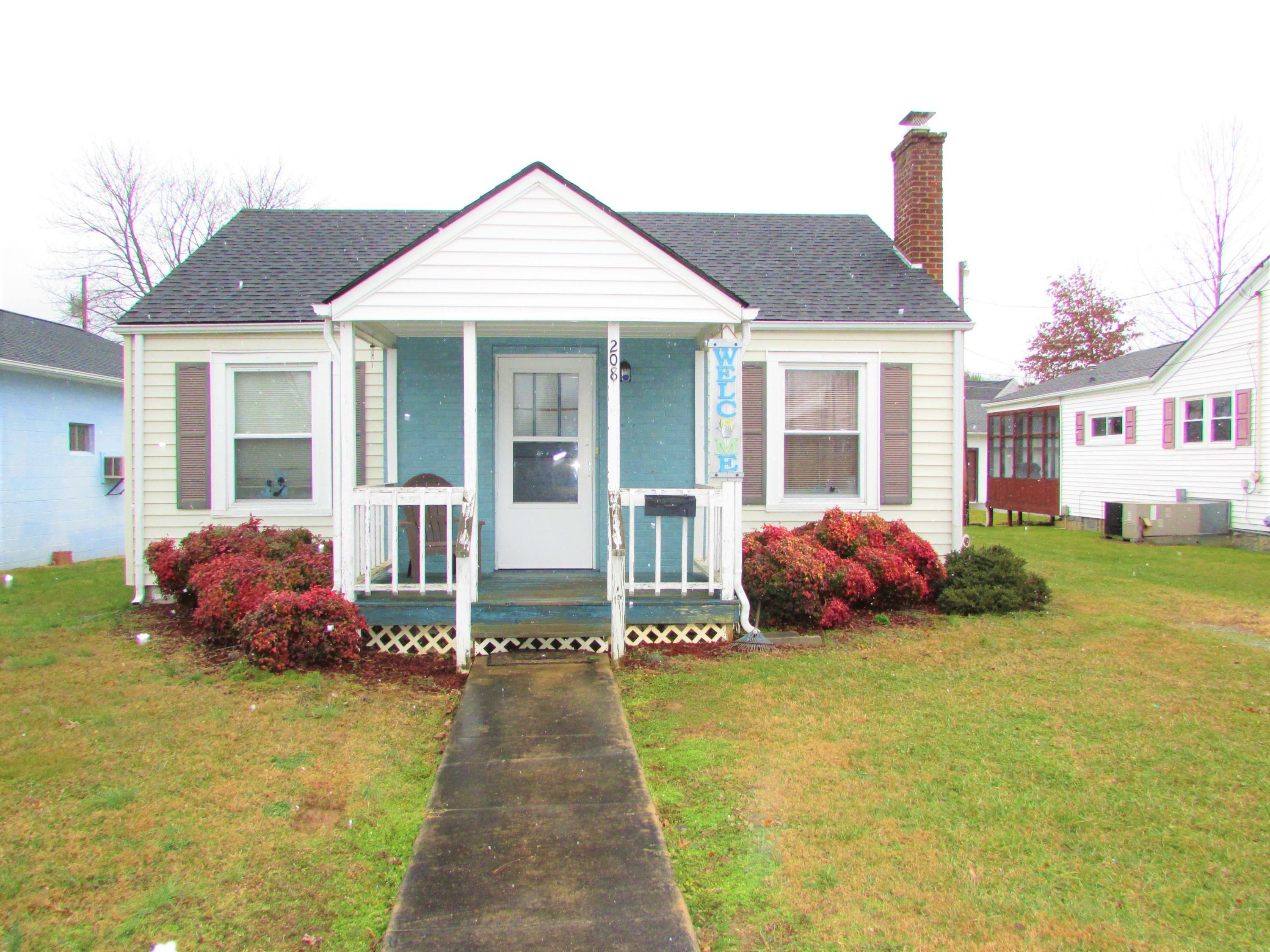 Property Photo:  208 Ferguson Avenue  TN 37643 