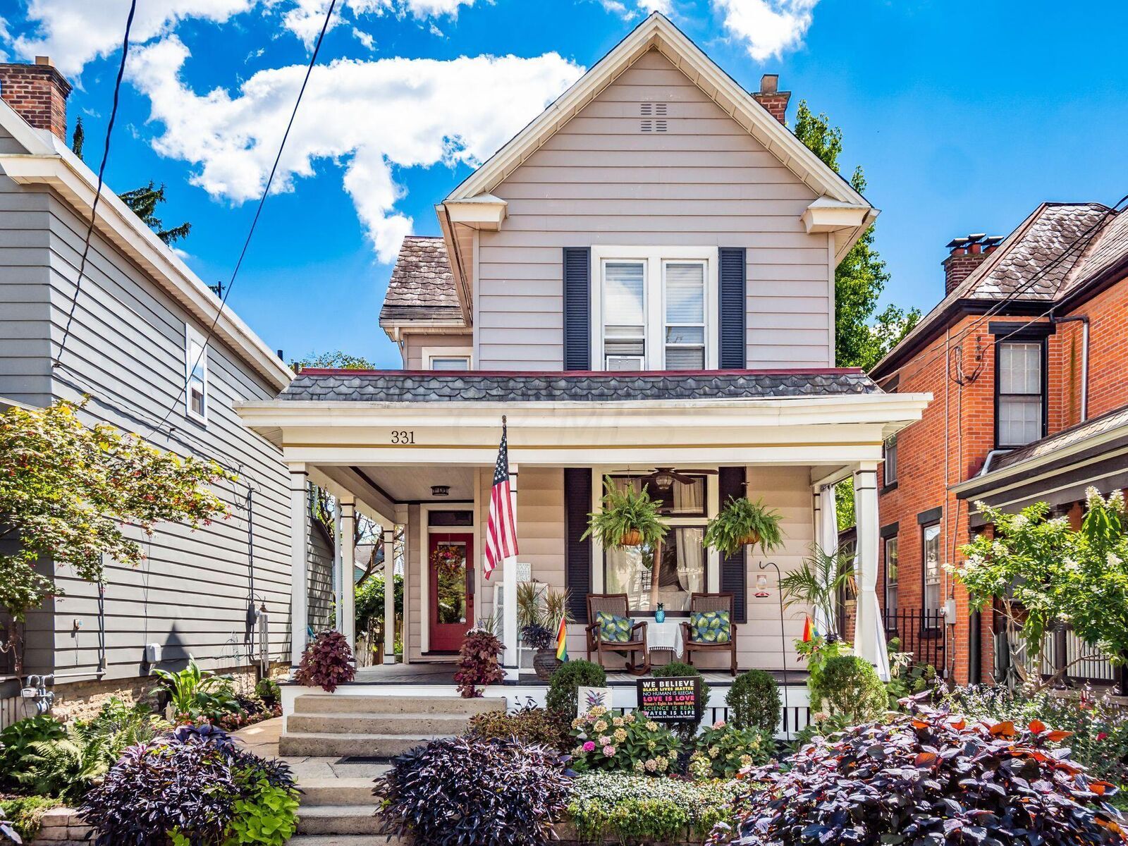 Property Photo: 331 Reinhard Avenue OH 43206