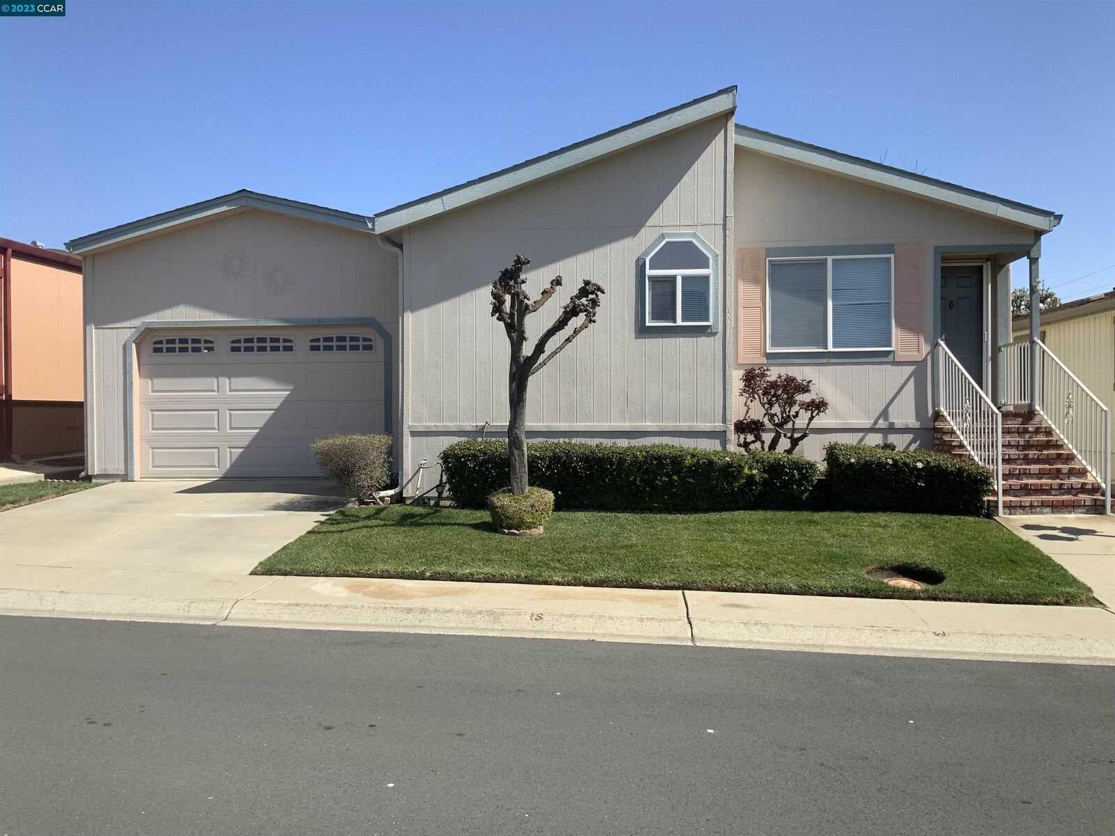 Property Photo:  1921 Strasbourg Ln.  CA 94509 