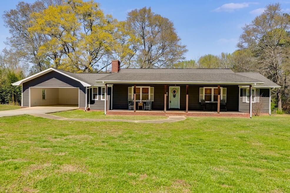 Property Photo:  60 Gray Road  GA 30116 