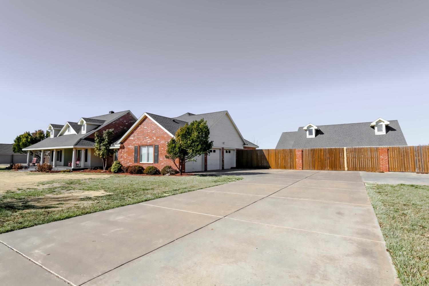 Property Photo: 5514 County Road 7540 TX 79424