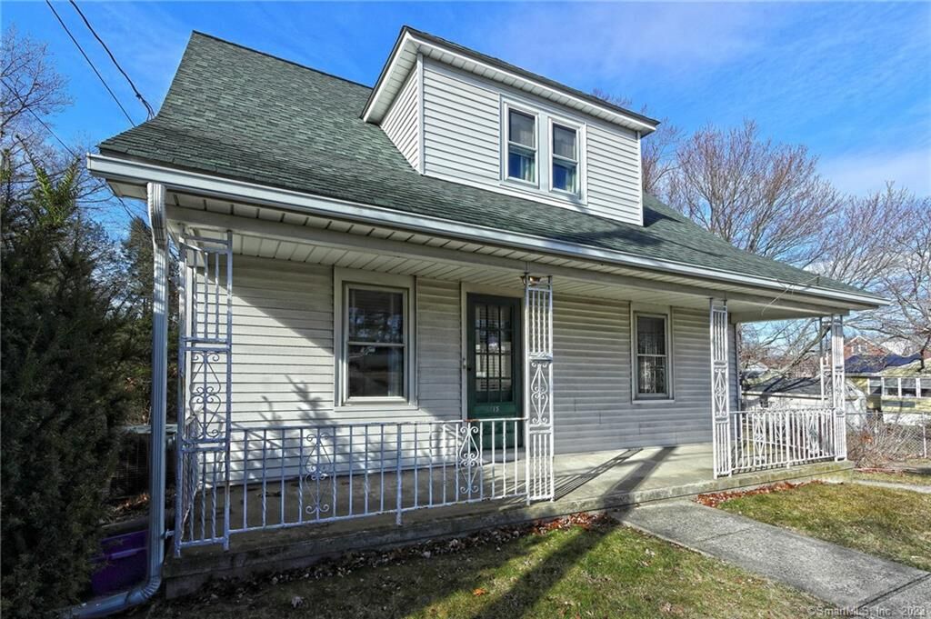 Property Photo: 15 Overlook Street CT 06516