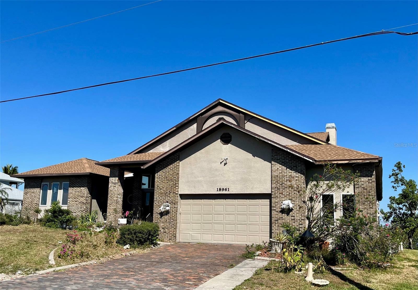 Property Photo: