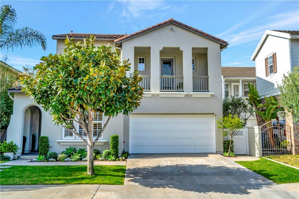 Property Photo: 6602 Beachview Drive CA 92648