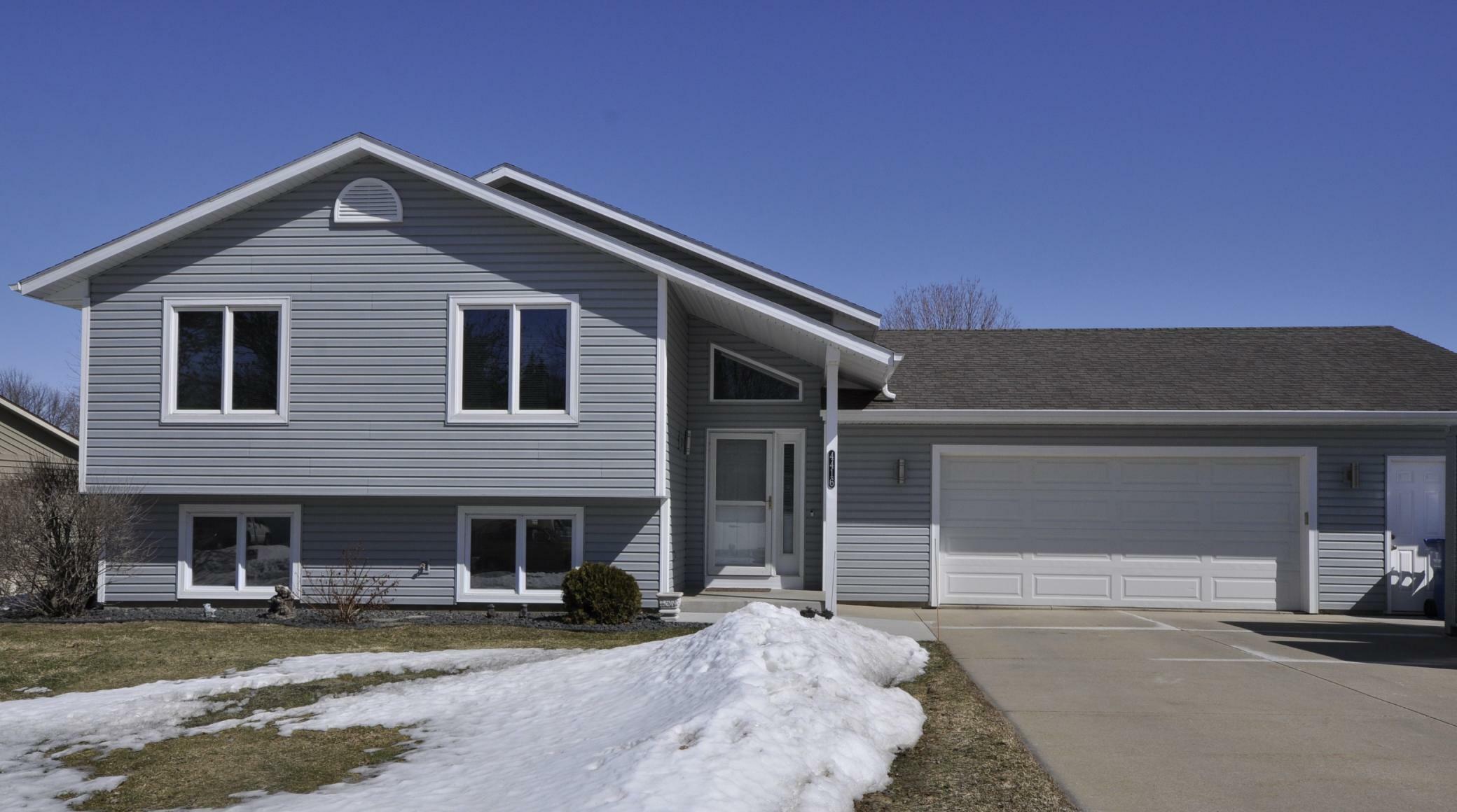Property Photo: 4416 Lincoln Lane NW MN 55901