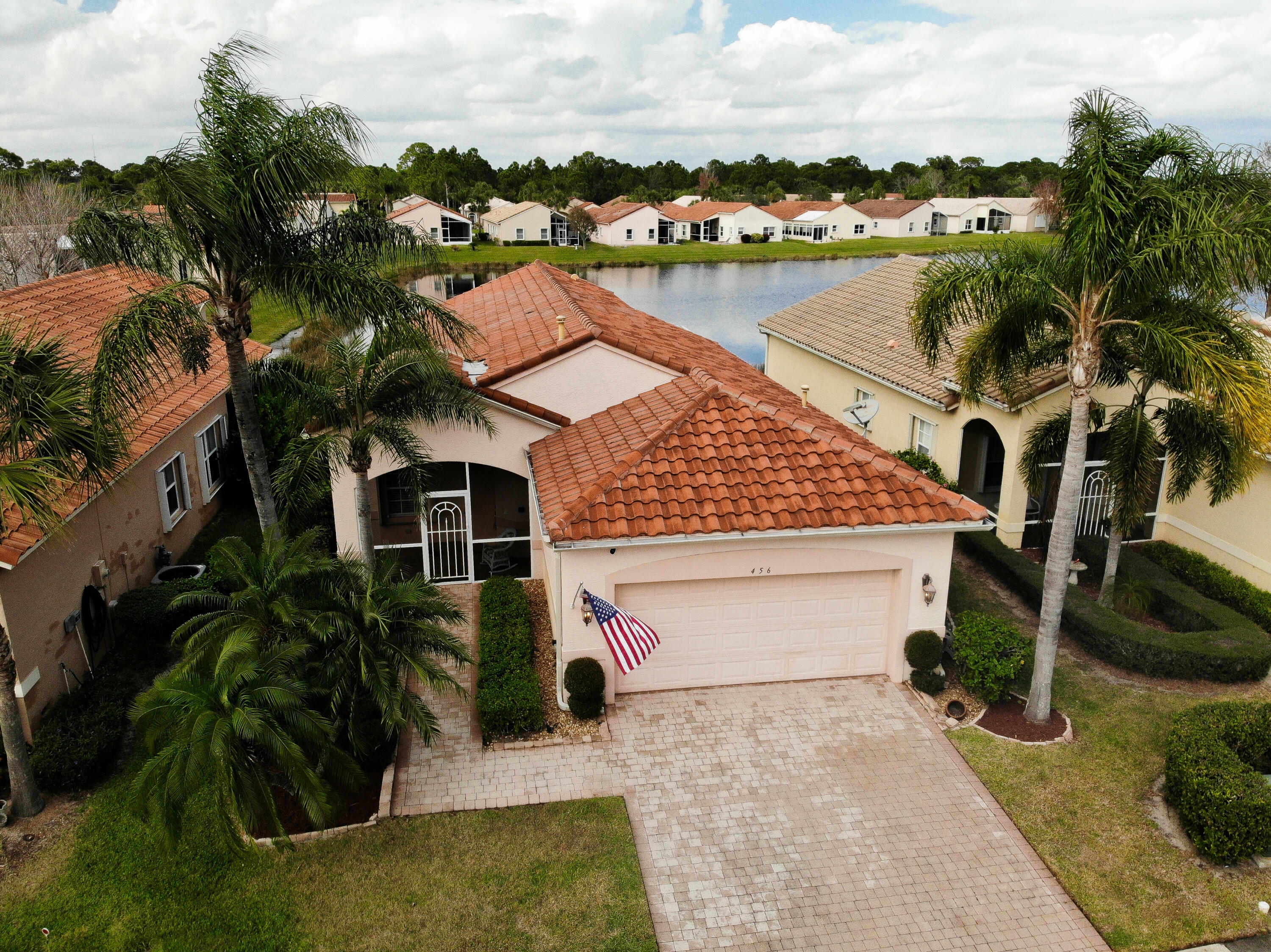 Property Photo:  456 NW Lismore Lane  FL 34986 