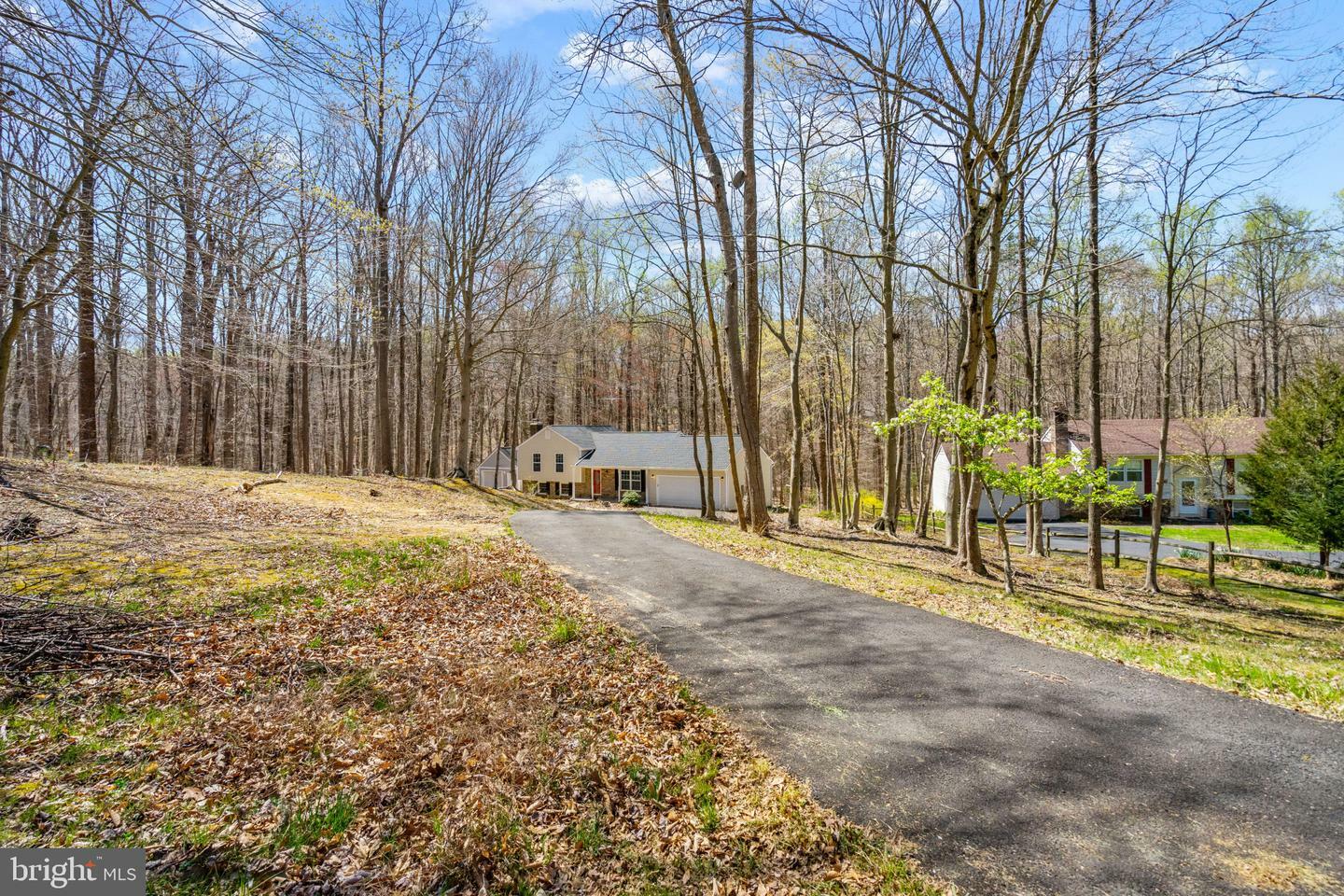 12528 Basswood Drive  Manassas VA 20112 photo