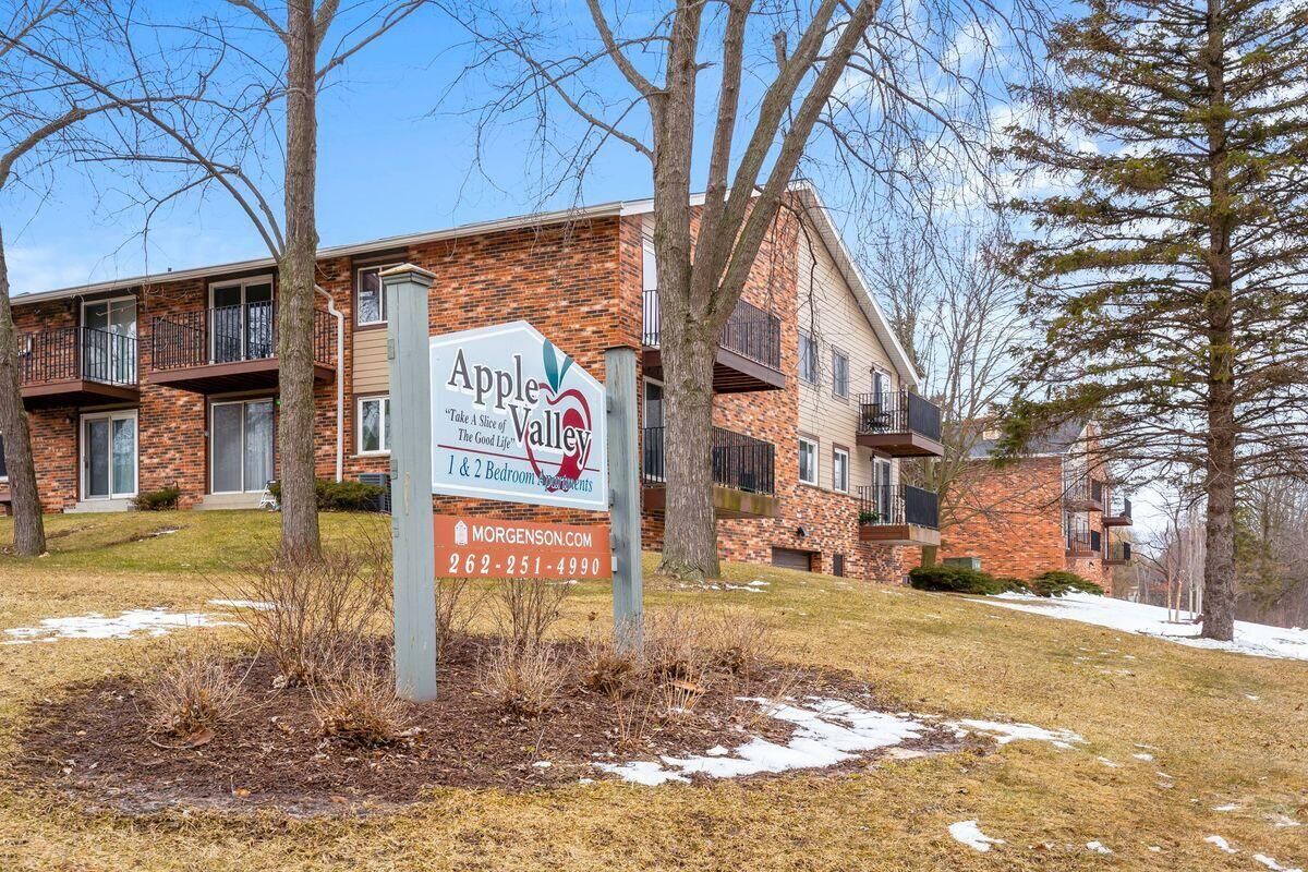 Property Photo: N84w15979 Menomonee Ave 109 WI 53051