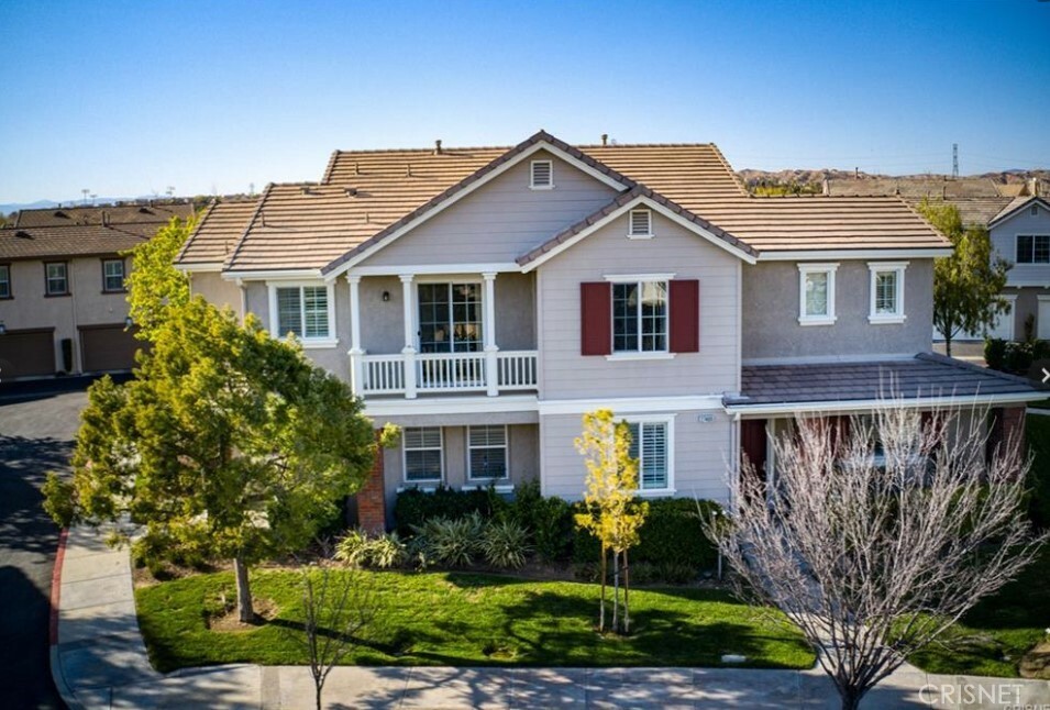 27467 Coldwater Drive  Valencia CA 91354 photo