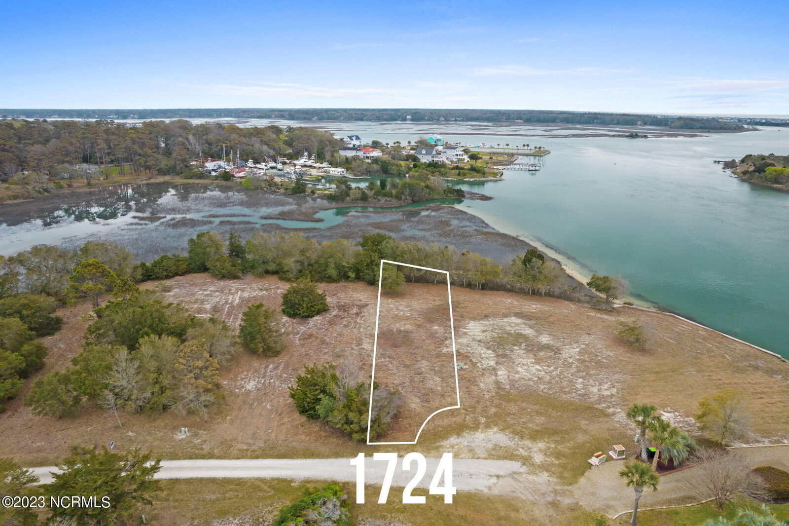 Property Photo: 1724 Long Shore Drive SW NC 28470
