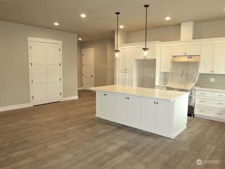Property Photo:  2119 Lot 10  5th Place  WA 98290 