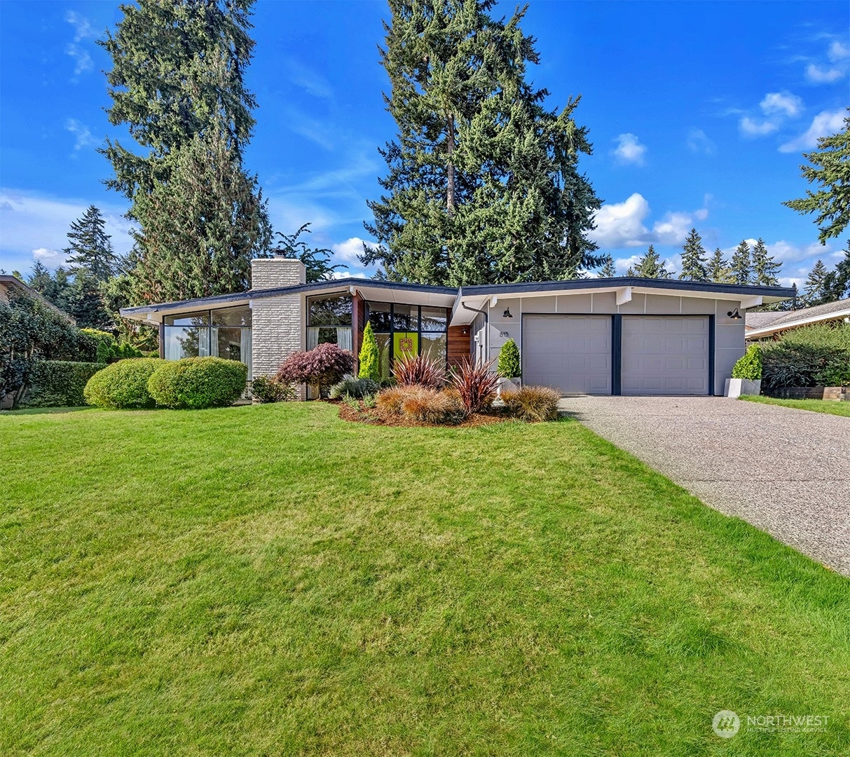 815 171st Place NE  Bellevue WA 98008 photo