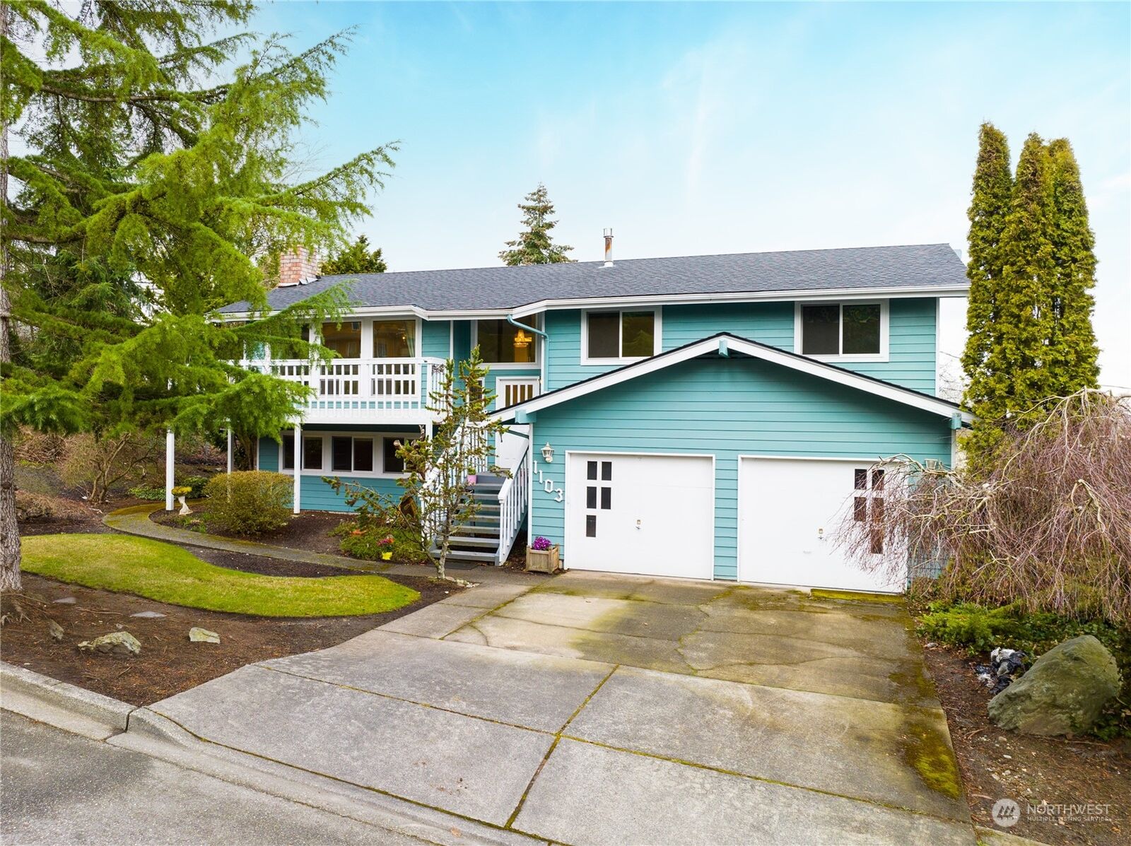 5 bed Mount Vernon home for sale 1103 N Waugh Road, Mount Vernon, WA 98273