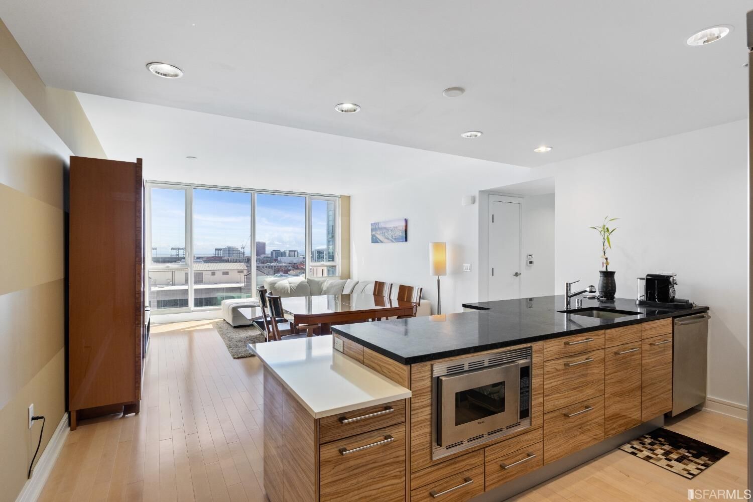 Property Photo: 631 Folsom Street 12D CA 94107