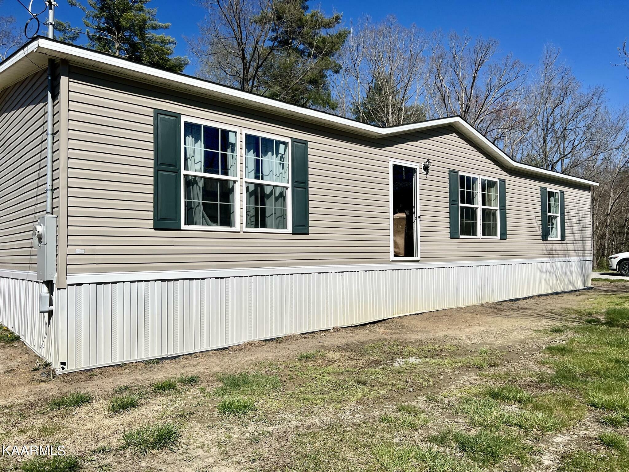 Property Photo:  179 Clay Boyatt Rd  TN 37841 