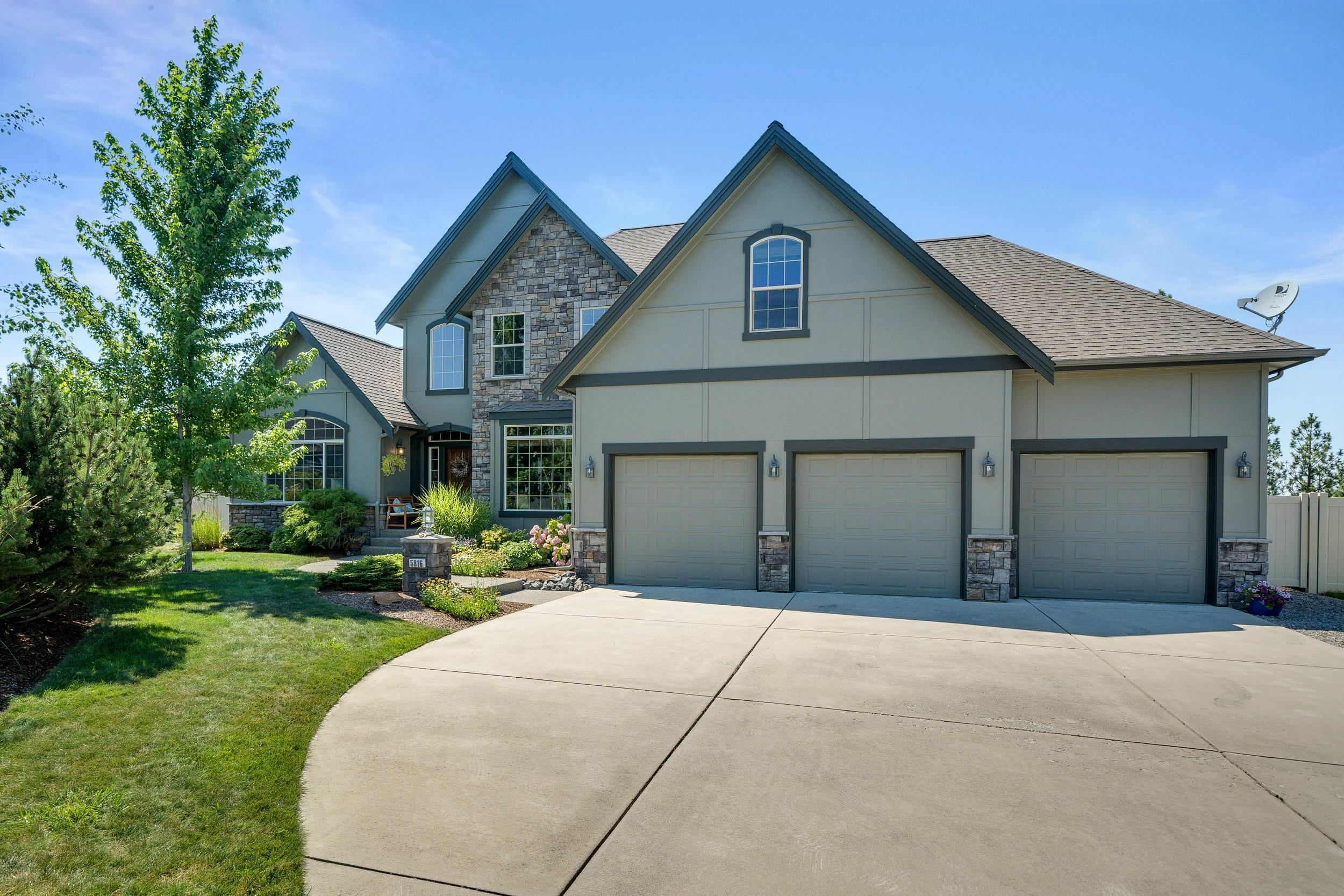 5816 S Laurelcrest Ct  Spokane WA 99224 photo