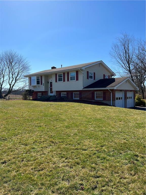 Property Photo:  1520 Arndt Road  PA 18040 